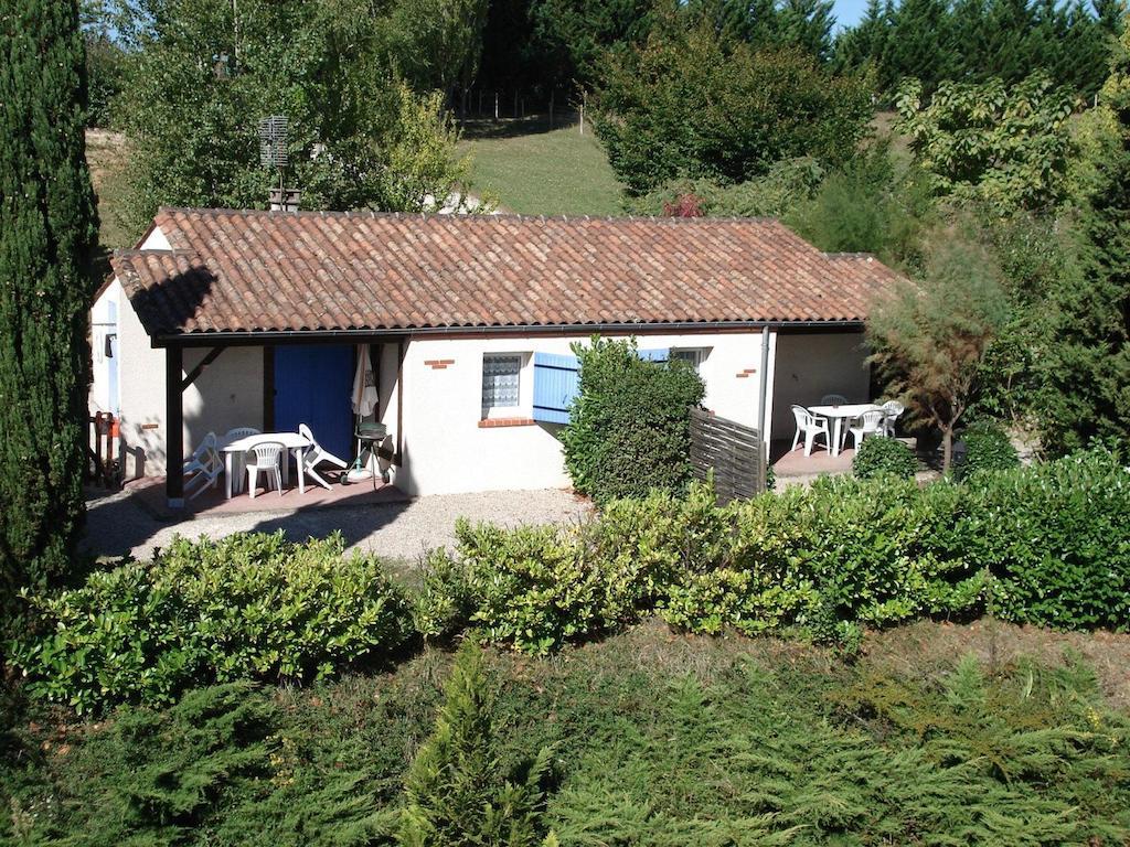 La Grange Du Cheval Blanc Villeneuve-sur-Lot Room photo