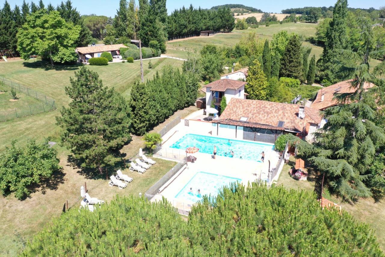 La Grange Du Cheval Blanc Villeneuve-sur-Lot Exterior photo